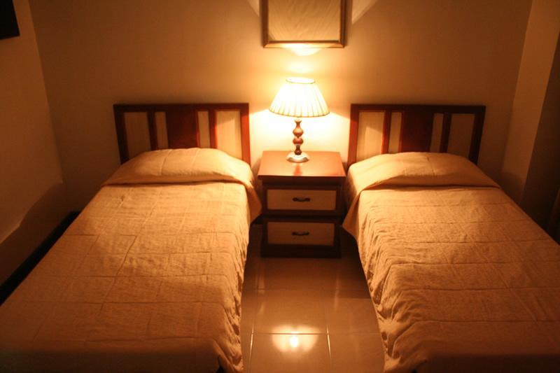 Casa Nicarosa Hotel And Residences Manila Ngoại thất bức ảnh