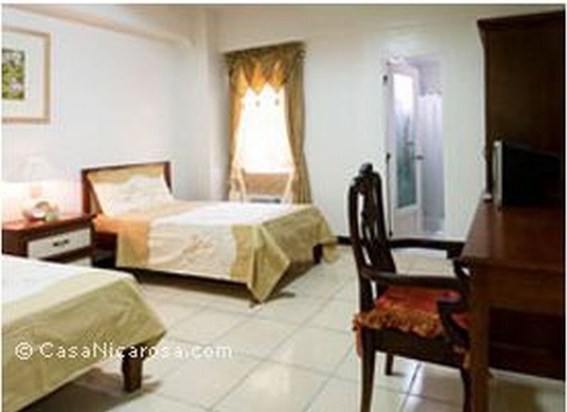 Casa Nicarosa Hotel And Residences Manila Ngoại thất bức ảnh