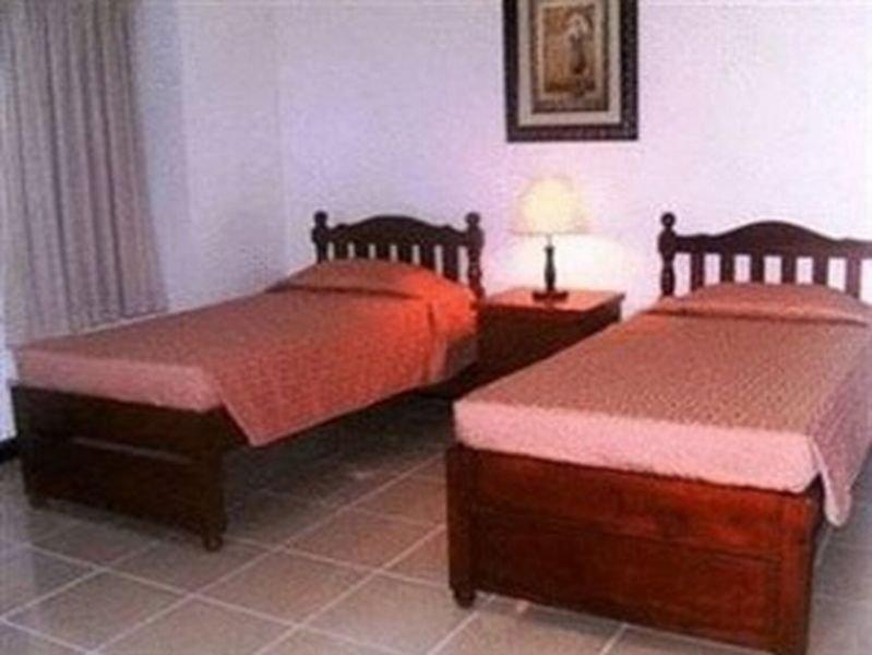 Casa Nicarosa Hotel And Residences Manila Ngoại thất bức ảnh